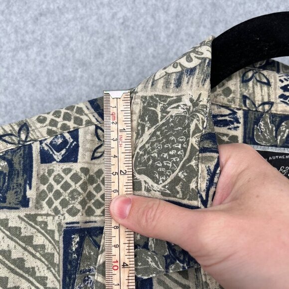 Field & Stream Mens 100% Silk Button Up Hawaiian Tropical Shirt Size L Pineapple - Picture 7 of 10